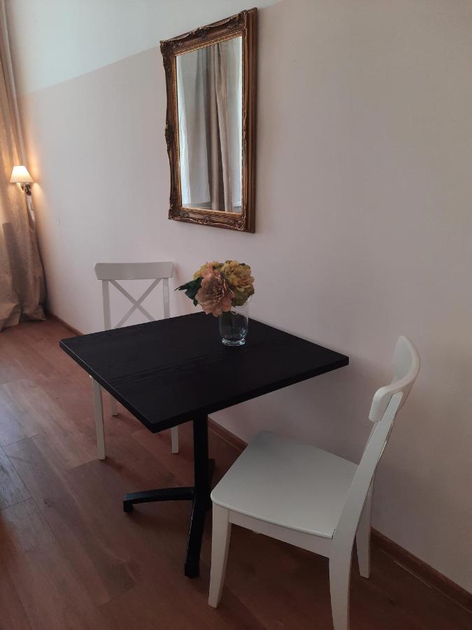 Apartment In City Centre Daire